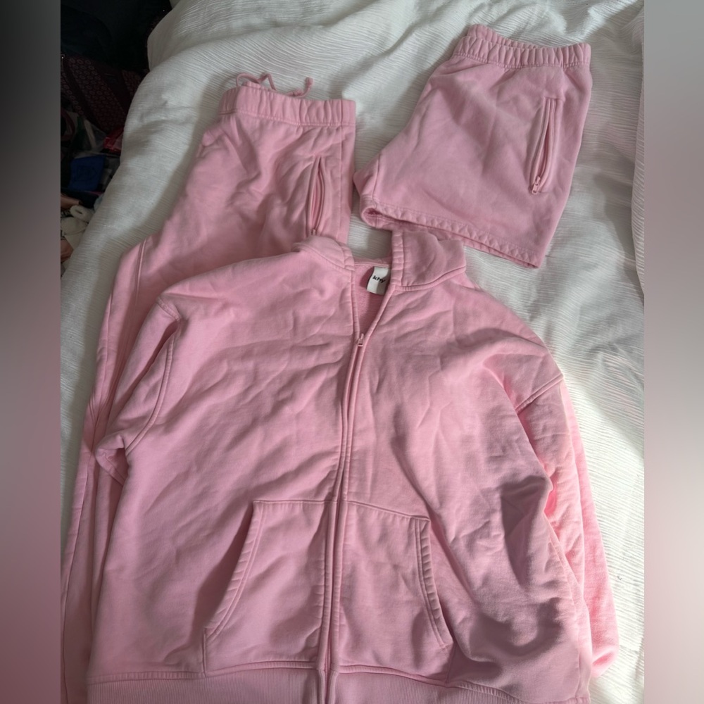 KHY bubblegum pink matching sweat set 🌸